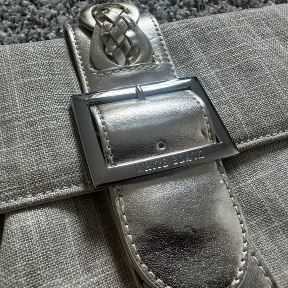 White House Black Market Beige/Gold Night Out Women's Clutch Bag - Picture 3 of 9